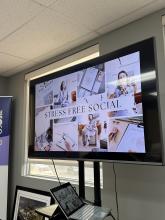 Stress Free socials with Laura Le Blanc  - Photo 2
