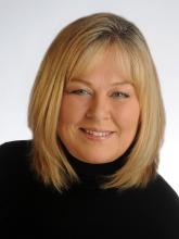 Sylvia Hogeveen - Century 21 Synergy Realty Inc. Logo